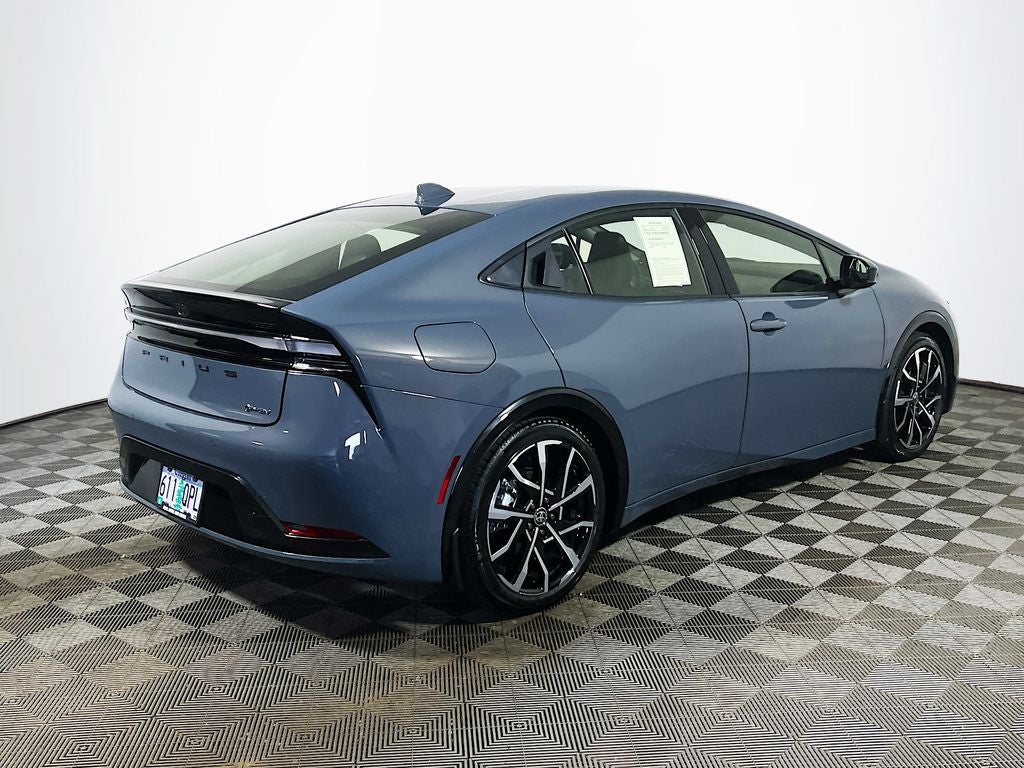 2025 Toyota Prius Plug-In Hybrid XSE