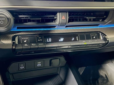2025 Toyota Prius XLE