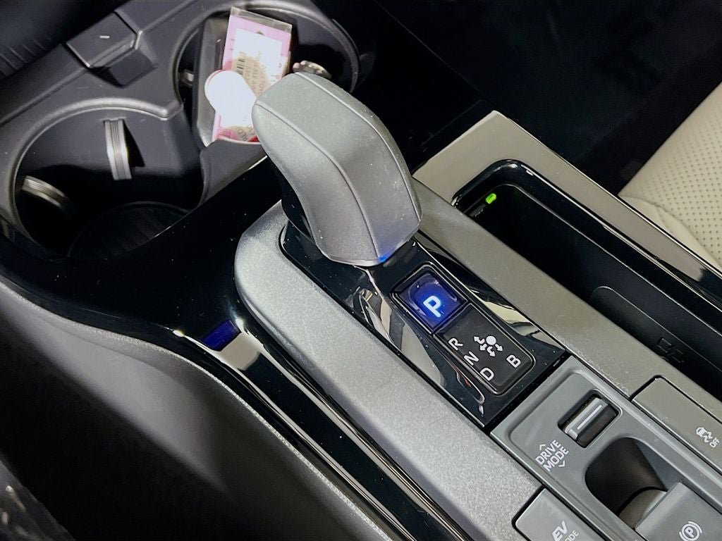2025 Toyota Prius XLE