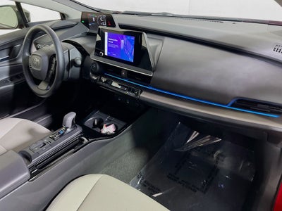 2025 Toyota Prius XLE