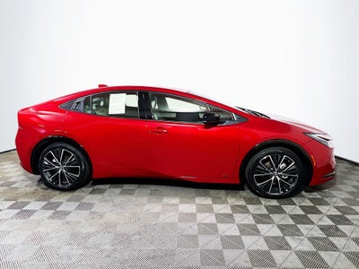 2025 Toyota Prius XLE