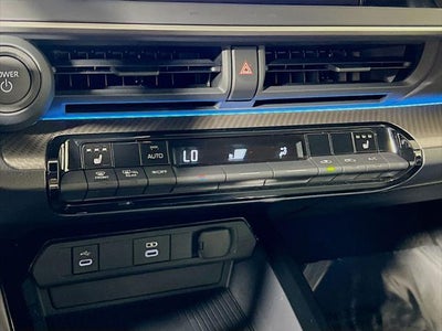 2025 Toyota Prius XLE
