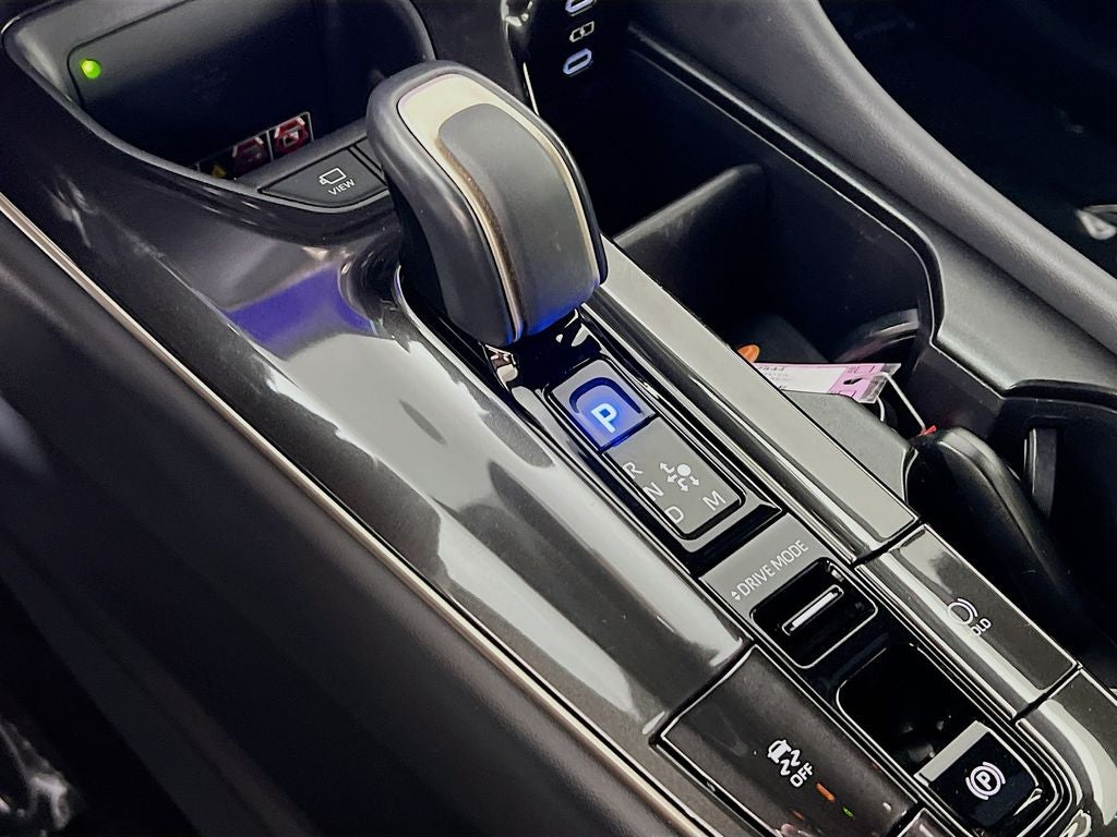 2025 Toyota Crown Platinum