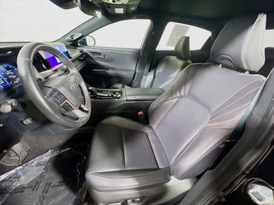 2025 Toyota Crown Platinum