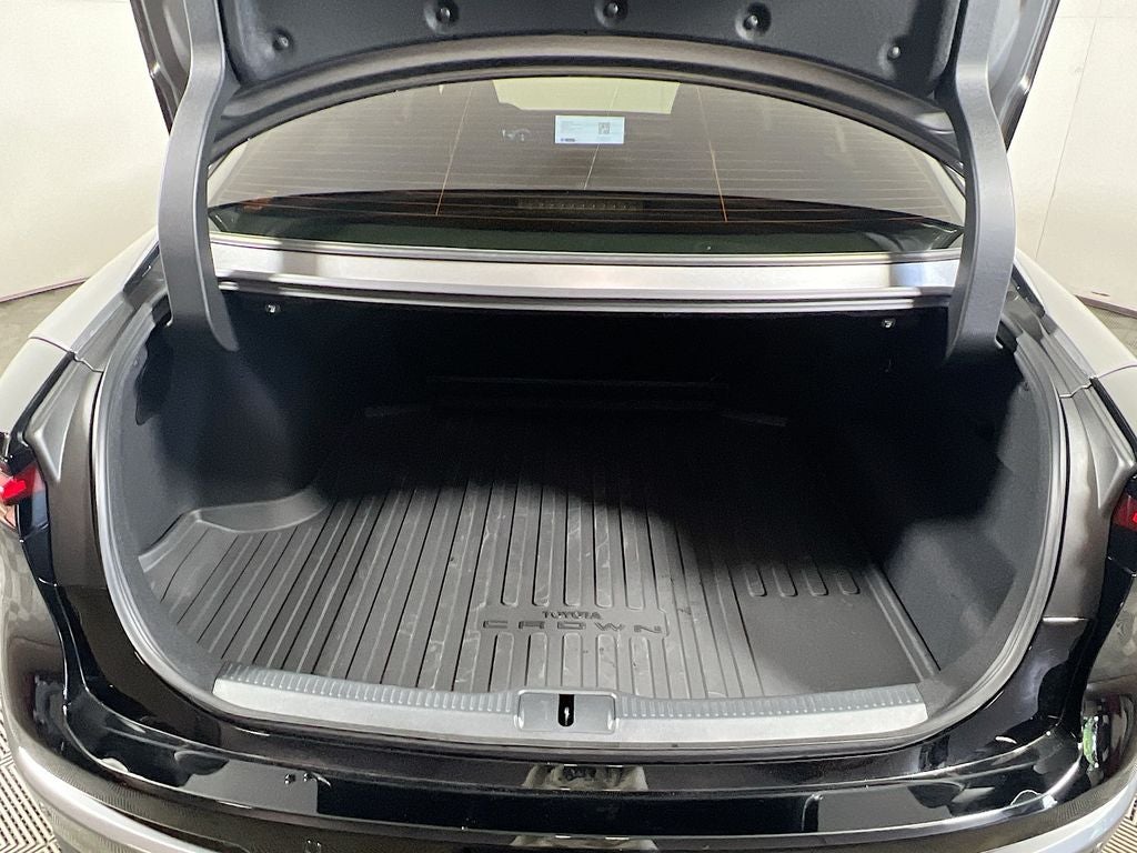 2026 Toyota Crown Platinum