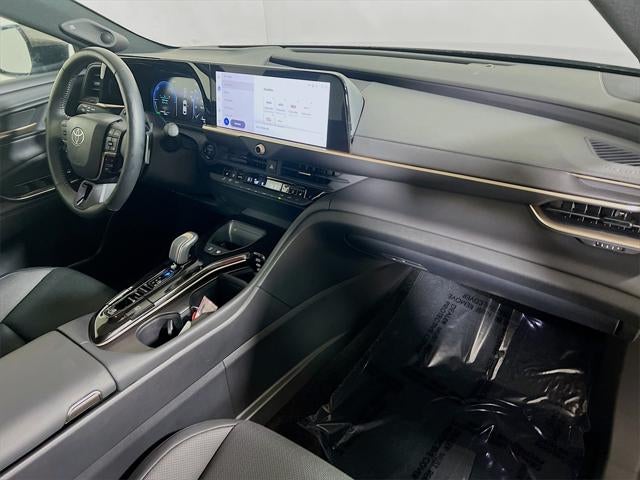 2025 Toyota Crown Platinum