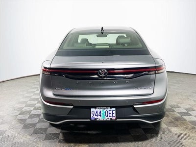 2025 Toyota Crown Platinum