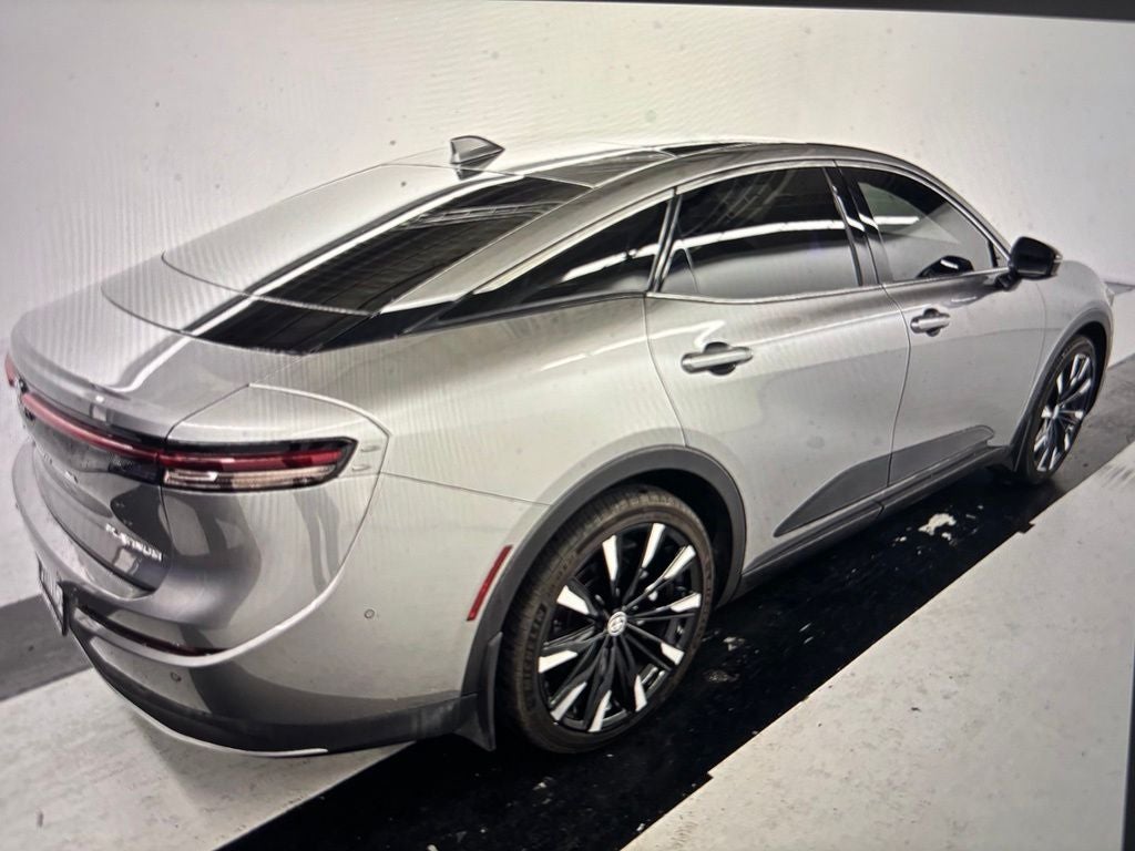 2024 Toyota Crown Platinum