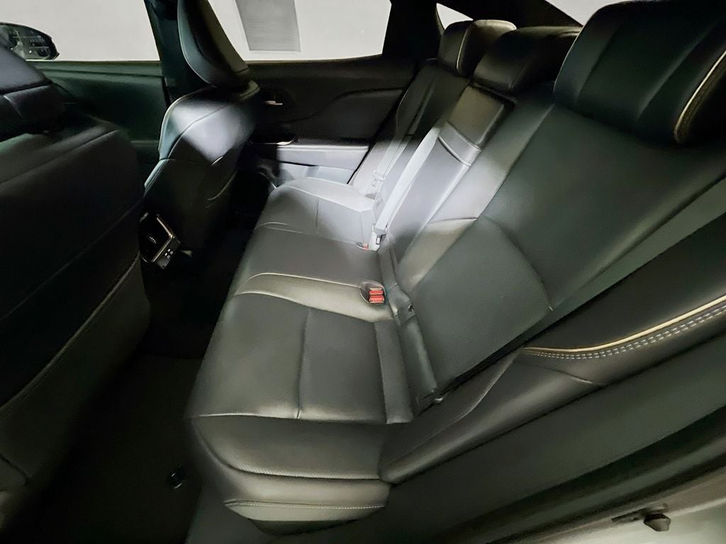 2025 Toyota Crown Platinum