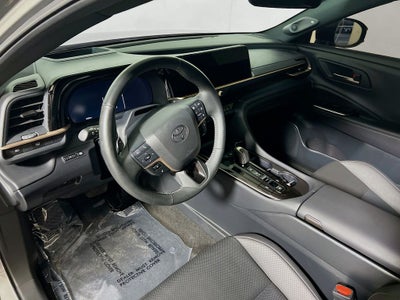 2025 Toyota Crown Platinum