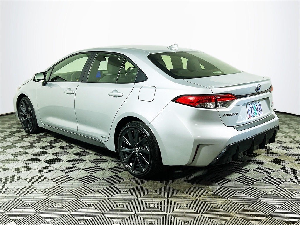 2024 Toyota Corolla Hybrid SE