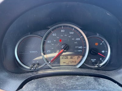 2012 Toyota Yaris LE