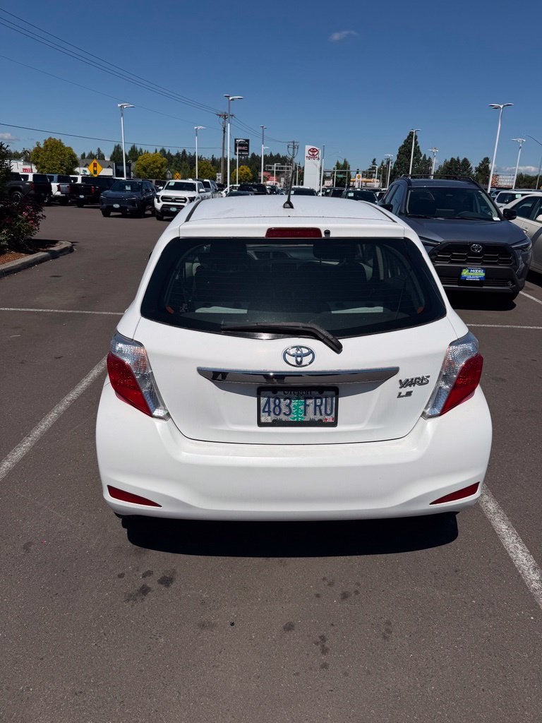 2012 Toyota Yaris LE