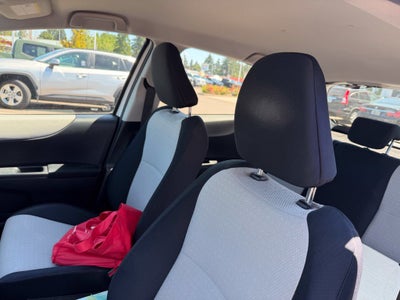 2012 Toyota Yaris LE