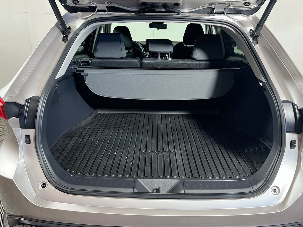 2024 Toyota Venza LE