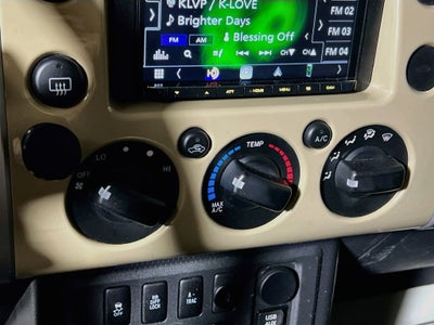 2014 Toyota FJ Cruiser Base