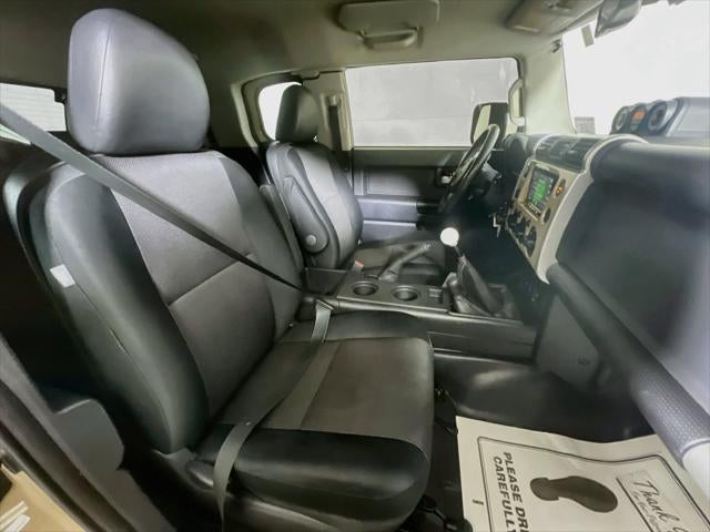 2014 Toyota FJ Cruiser Base
