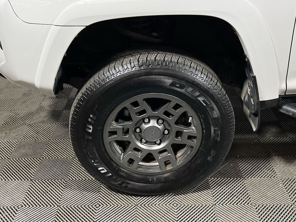 2020 Toyota 4Runner Venture