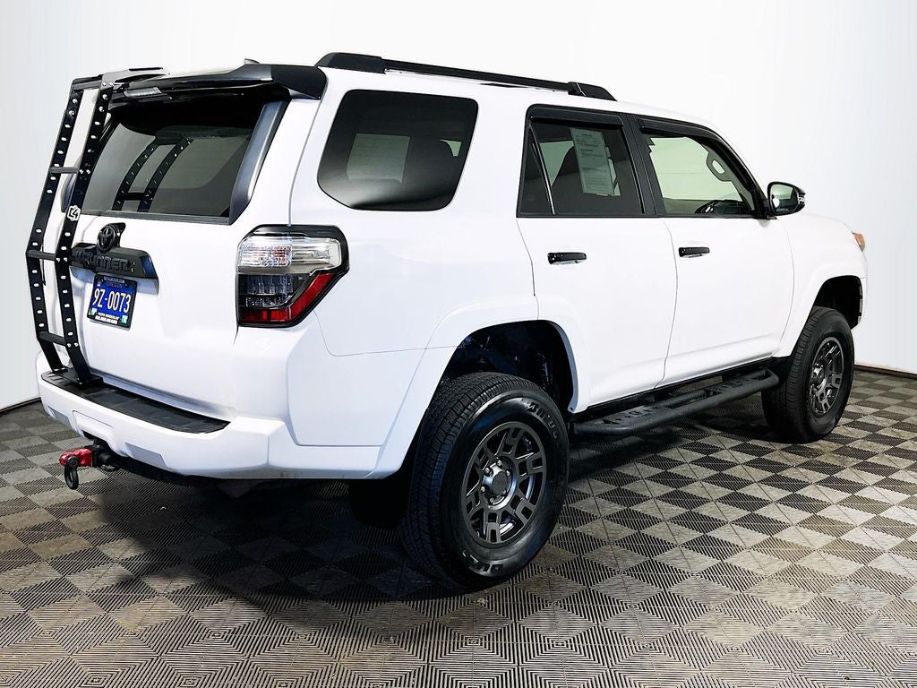 2020 Toyota 4Runner Venture