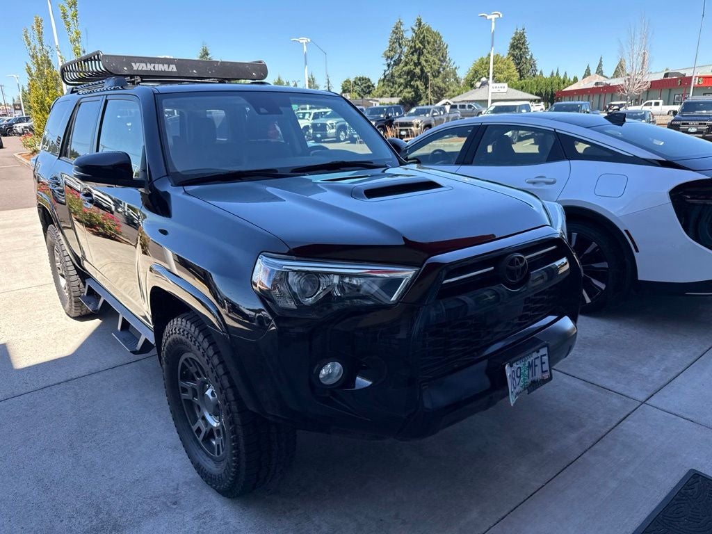 2020 Toyota 4Runner Venture