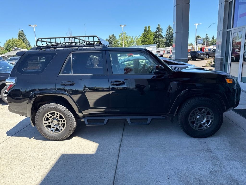 2020 Toyota 4Runner Venture