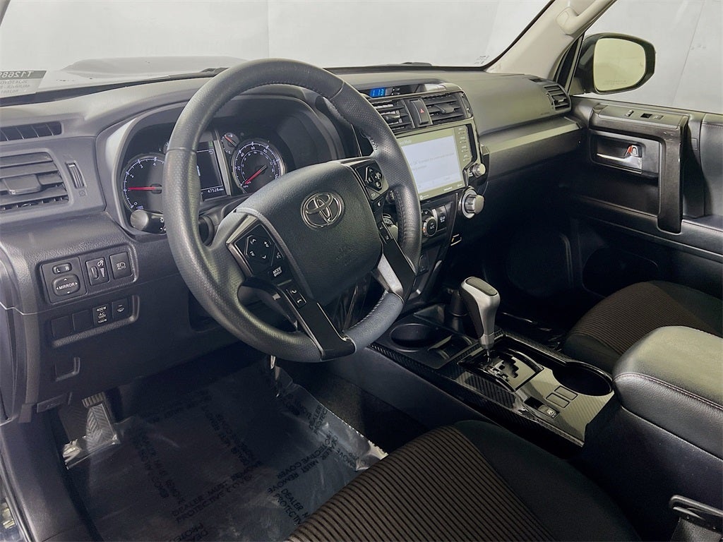 2024 Toyota 4Runner TRD Off-Road