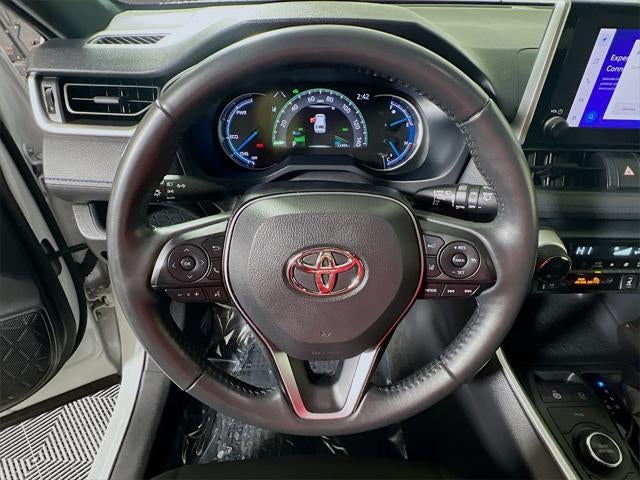 2023 Toyota RAV4 Hybrid SE