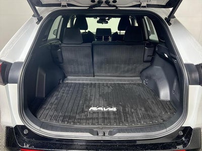 2023 Toyota RAV4 Hybrid SE