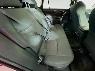 2023 Toyota RAV4 Hybrid SE