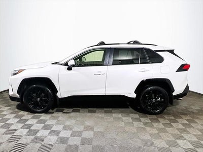 2023 Toyota RAV4 Hybrid SE