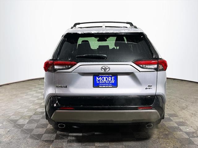 2025 Toyota RAV4 Hybrid SE