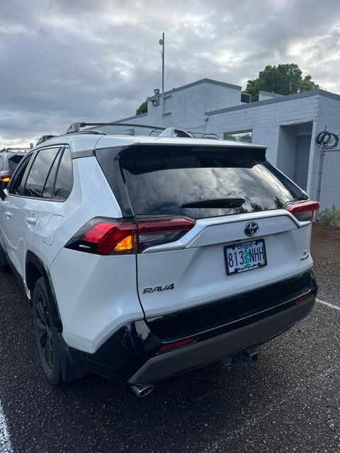 2024 Toyota RAV4 Hybrid SE