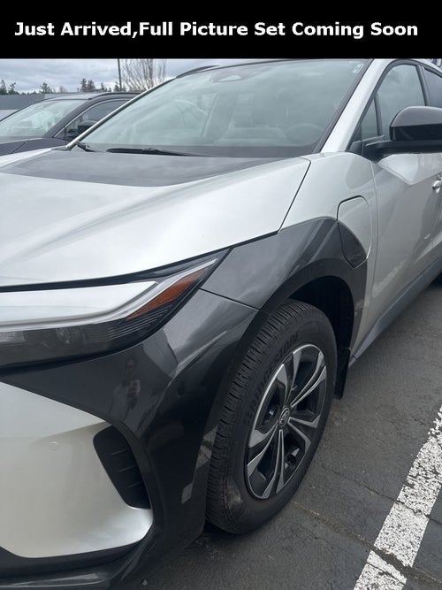 2025 Toyota bZ4X XLE