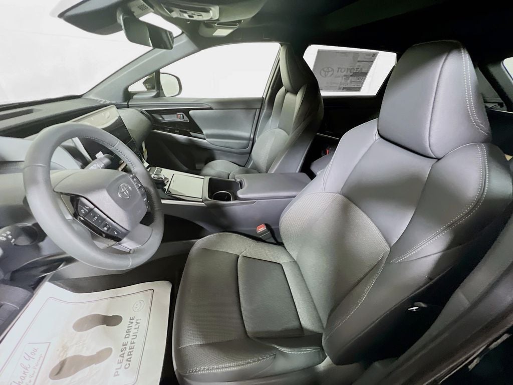 2025 Toyota bZ4X XLE