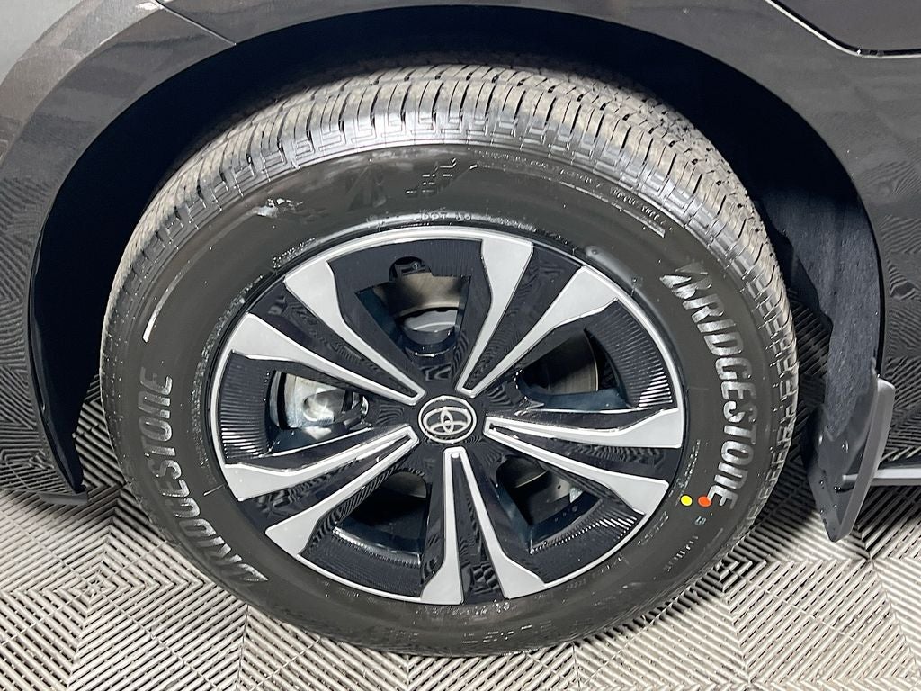 2025 Toyota bZ4X XLE