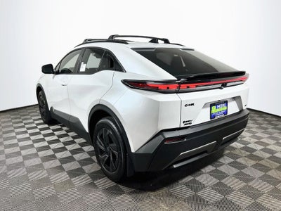 2026 Toyota C-HR SE