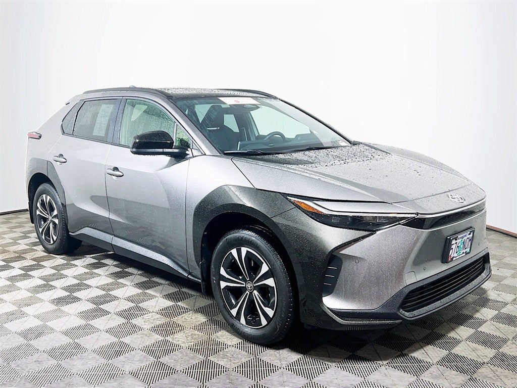 2024 Toyota bZ4X XLE