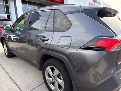 2021 Toyota RAV4 Hybrid XLE Premium