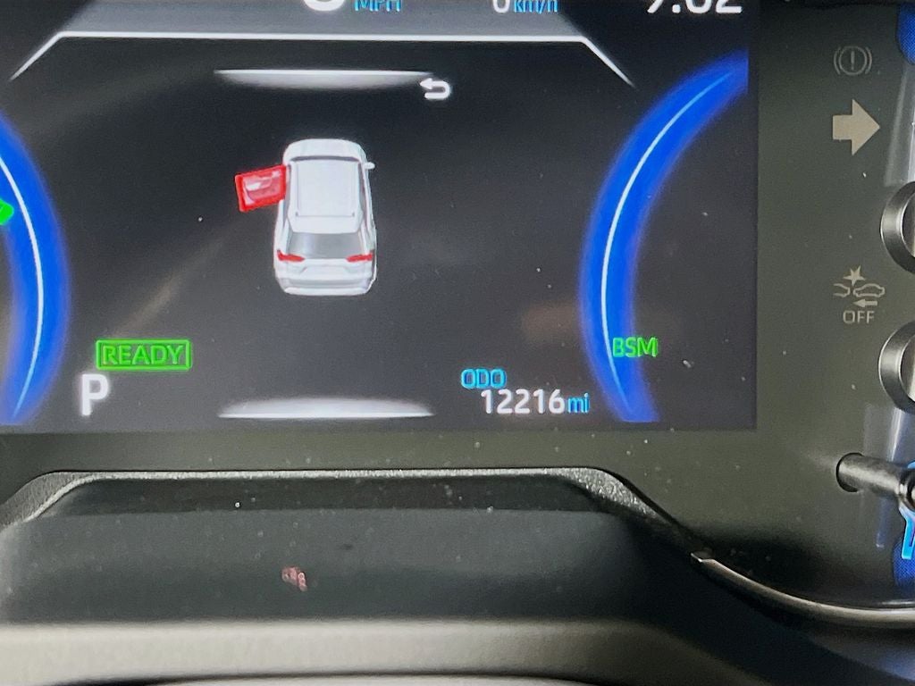 2025 Toyota RAV4 Hybrid XLE Premium