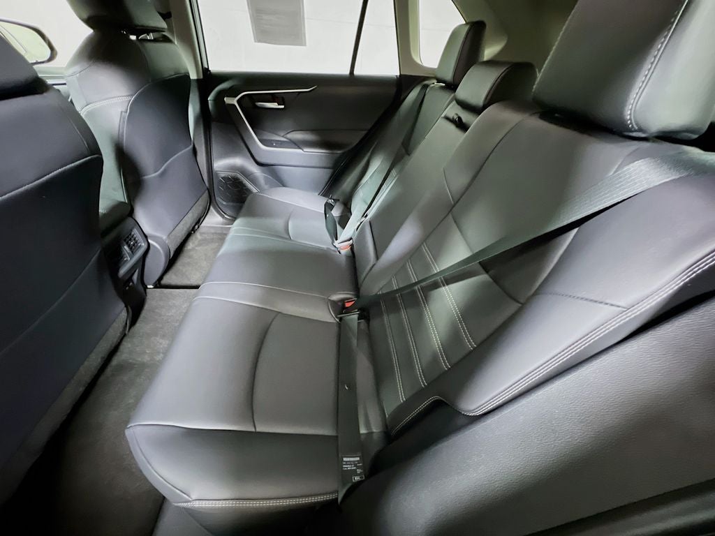 2025 Toyota RAV4 Hybrid XLE Premium