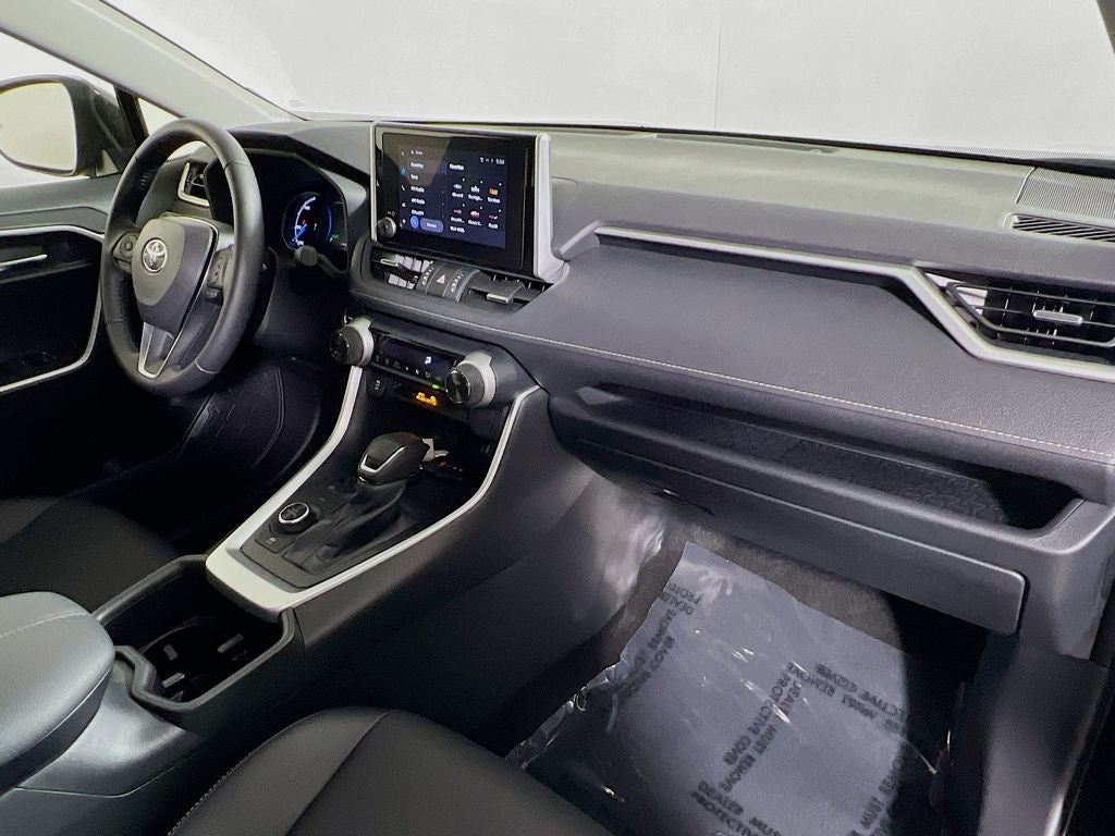 2025 Toyota RAV4 Hybrid XLE Premium