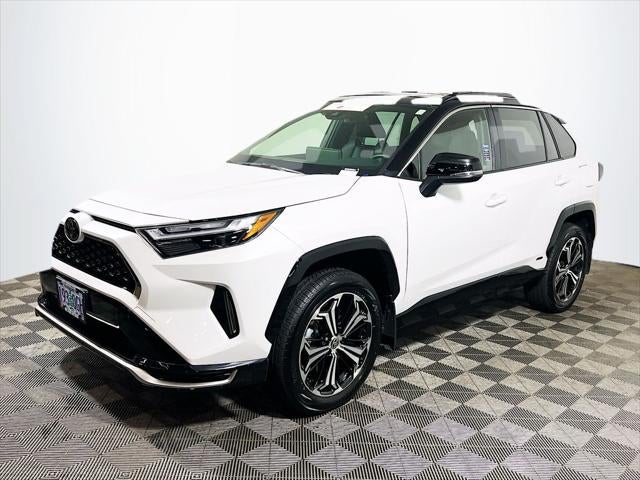 2025 Toyota RAV4 Plug-In Hybrid XSE