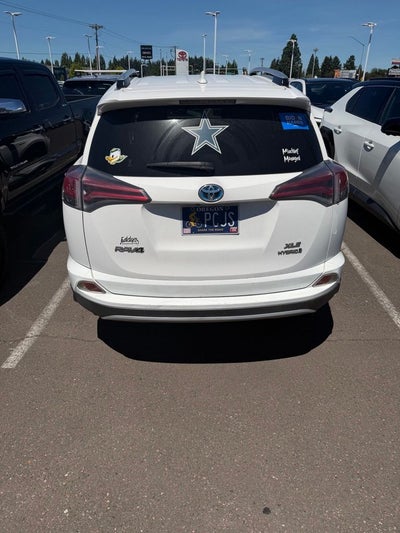 2016 Toyota RAV4 Hybrid XLE