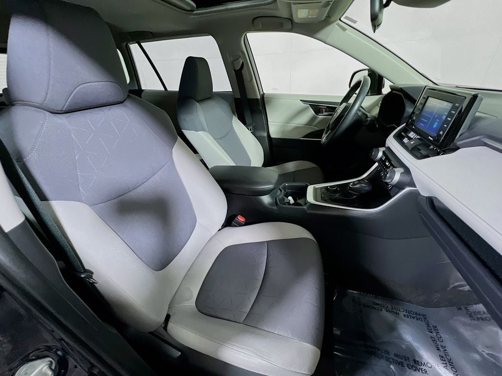 2020 Toyota RAV4 Hybrid XLE