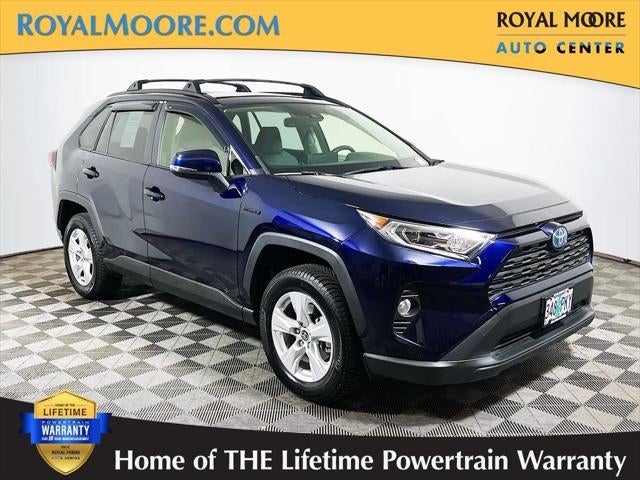 2020 Toyota RAV4 Hybrid XLE