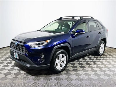 2020 Toyota RAV4 Hybrid XLE