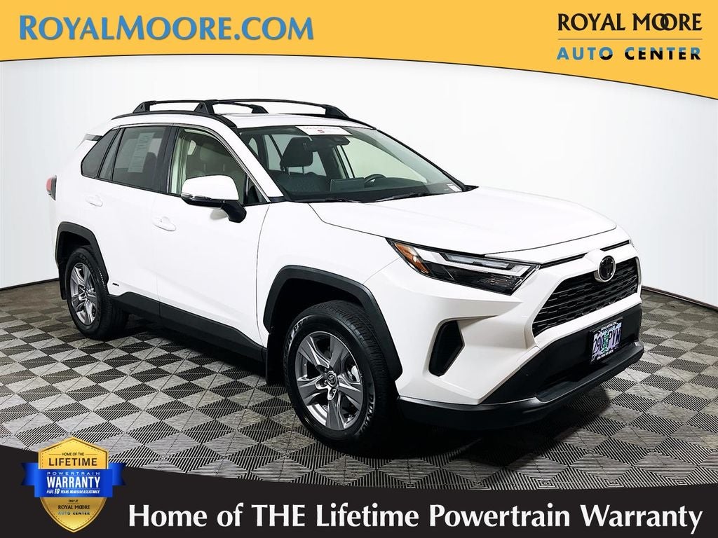 2025 Toyota RAV4 Hybrid XLE