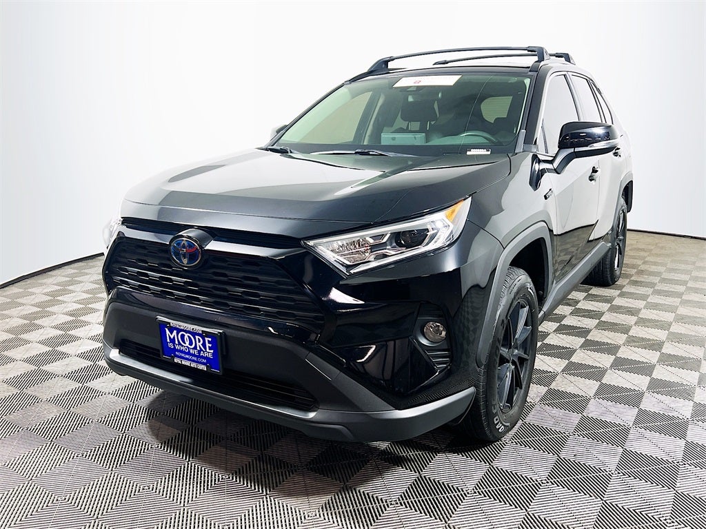 2021 Toyota RAV4 Hybrid XLE