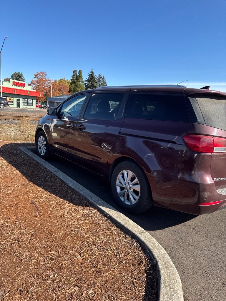 2017 Kia Sedona LX
