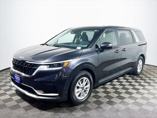2024 Kia Carnival LX